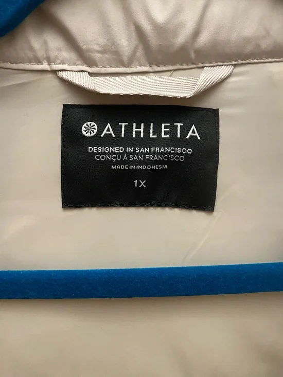 Athleta Downtown Jacket in colour Abalone - Picture 3 of 15